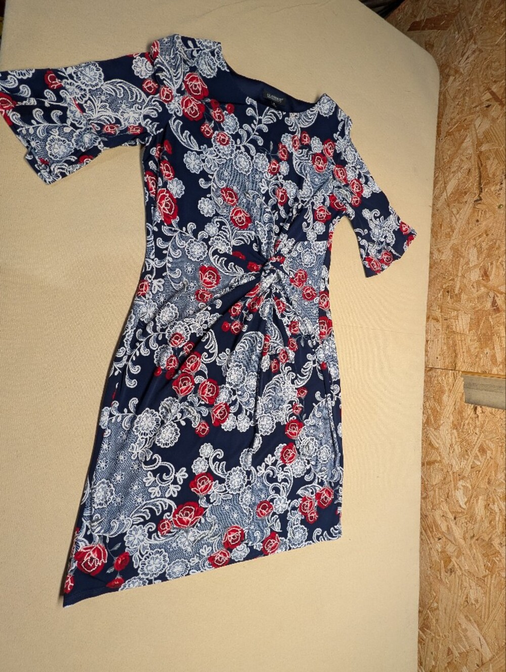 Glamour Size 14 Navy Asymmetrical Floral Twist-Front Dress with Red & White